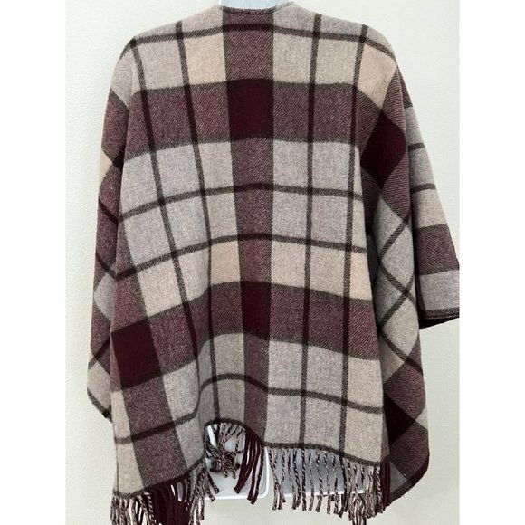 Talbots Burgundy Plaid  Wool Cape Wrap Fringed Beautiful Italy One Size - Picture 4 of 7